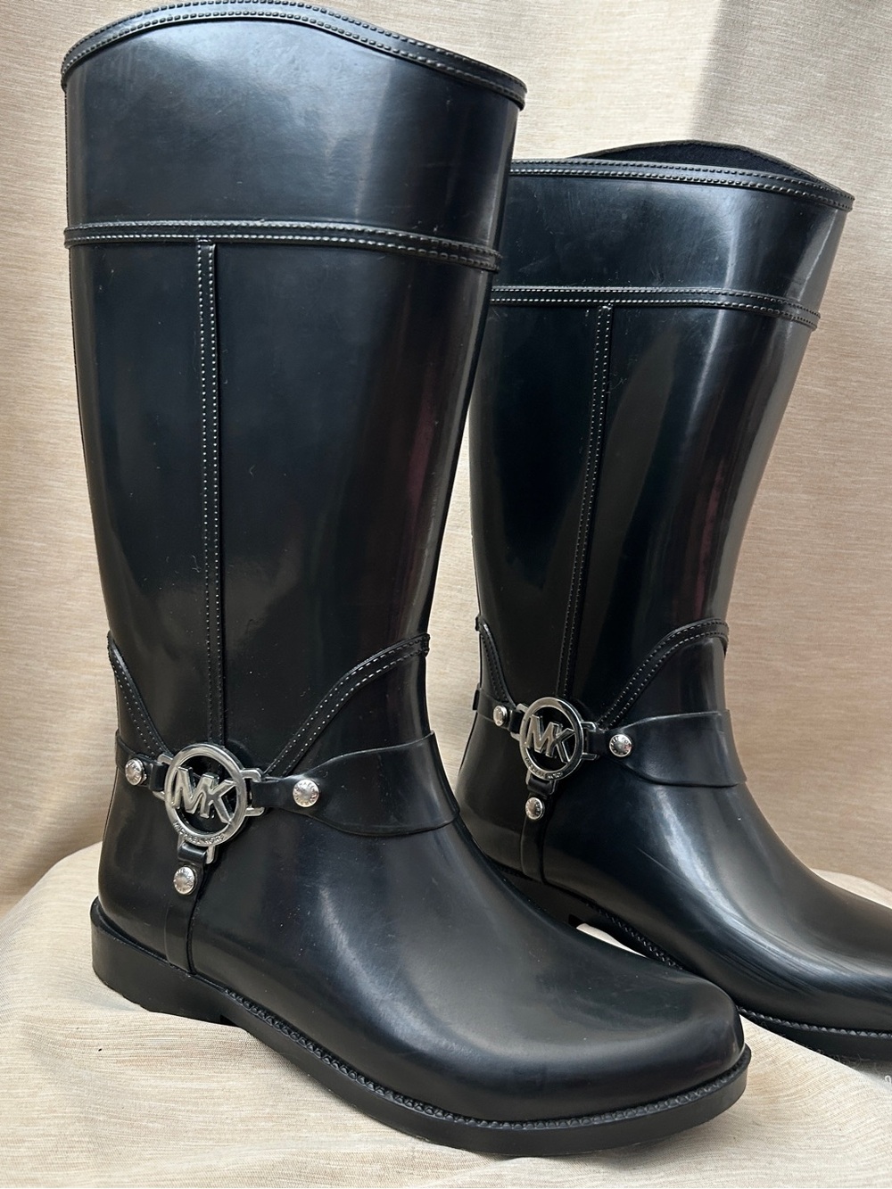 Michael Kors Fulton Harness Tall Rain boots Size 5 (fits 6.5-7) Black